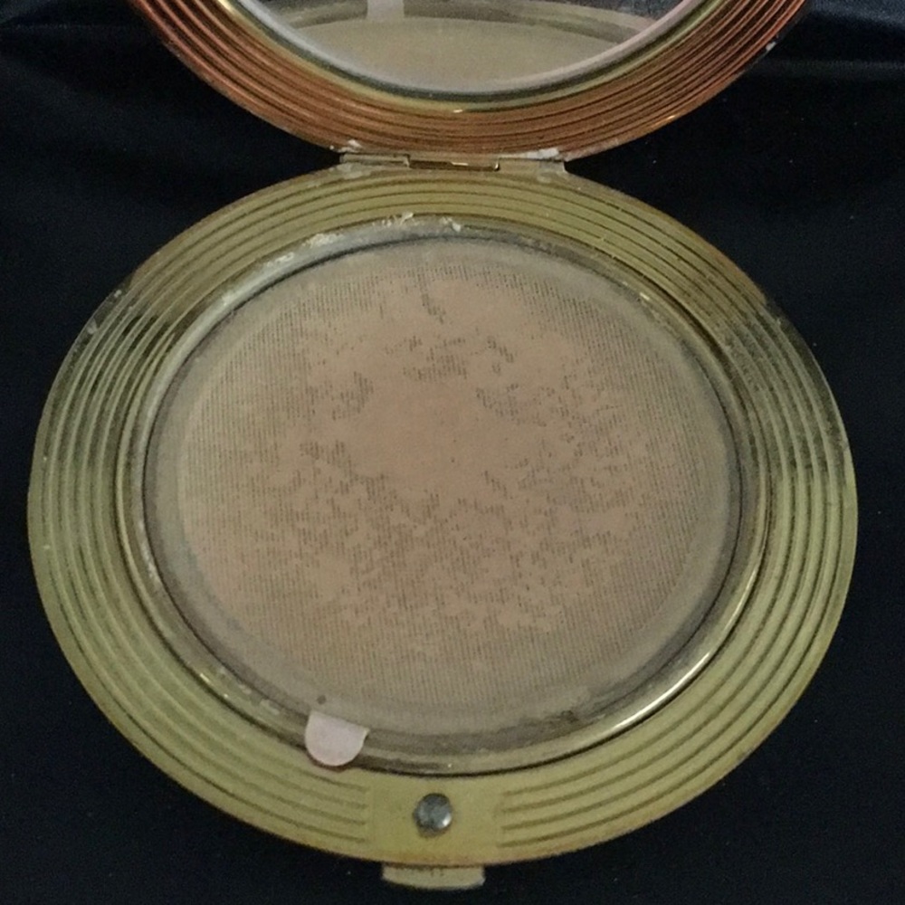 Vintage Compact Case - Picture 4 of 6